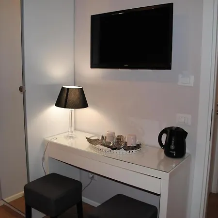 Room In Guest Room